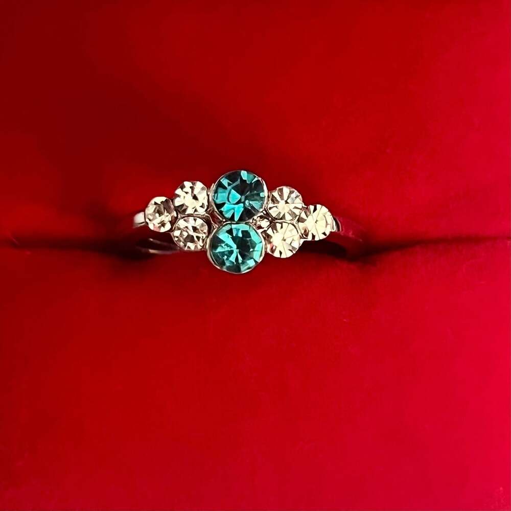 Vintage Blue And Clear Crystal Cluster Ring Sterling Silver Ring Size 6